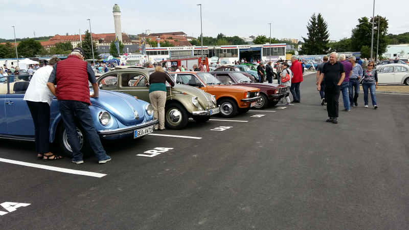 Illustration for article titled Final oldtimer meet photodump